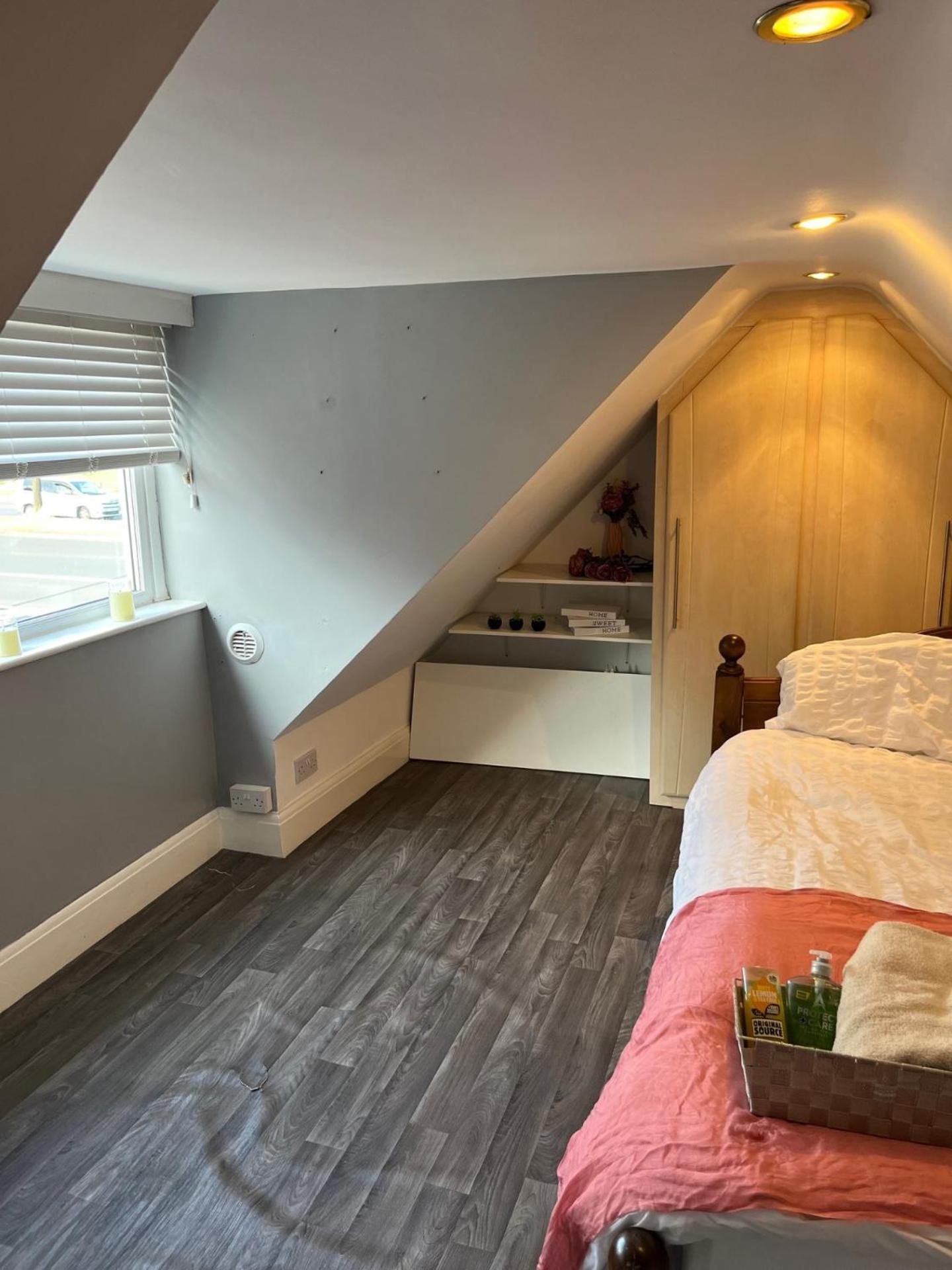Cozy Room In A Serene House Birmingham Eksteriør bilde